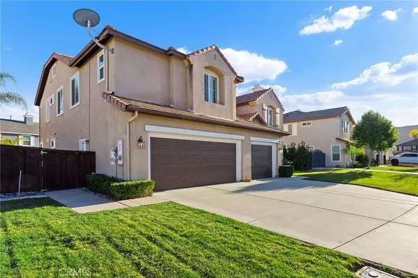 42526 Vancouver PL, Murrieta, CA 92562