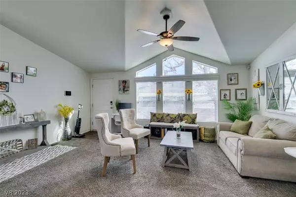 4893 E Twain Avenue, Las Vegas, NV 89121