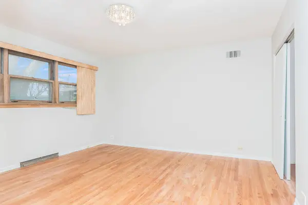 2701 W 79th Street, Chicago, IL 60652