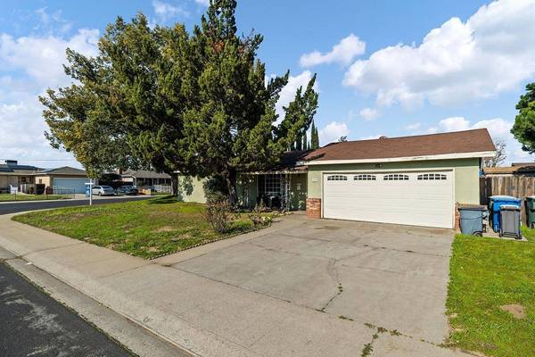 209 Grant CT, Manteca, CA 95336