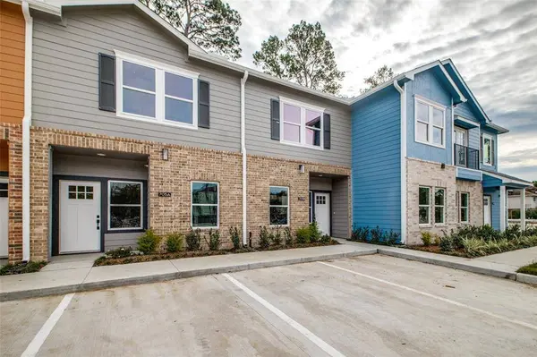 5262 Ella #801, Houston, TX 77018