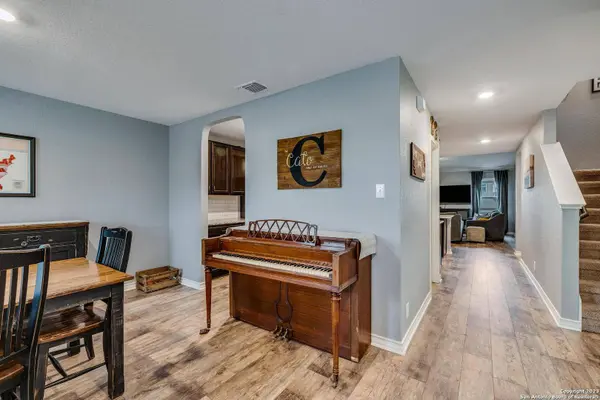 209 Gravel Gray, Cibolo, TX 78108