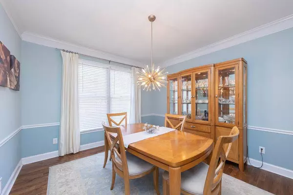 4115 Vista Point LN, Suwanee, GA 30024