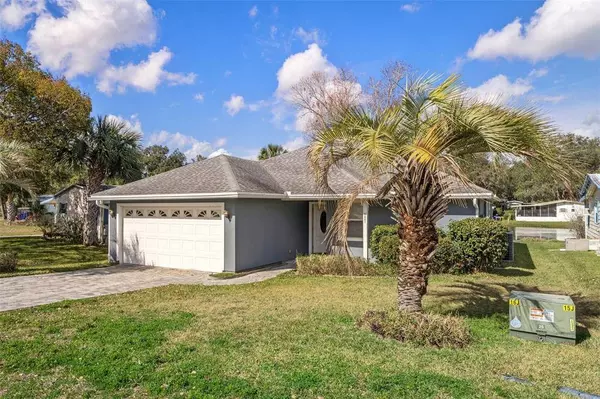 5601 COLUMBUS CIR, Wildwood, FL 34785