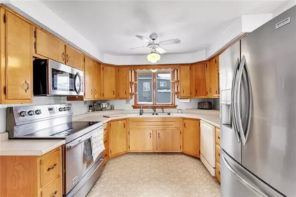 1309 Lengel Ave, Natrona Heights, PA 15065