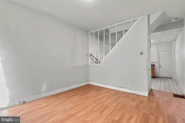 3232 LEVERTON AVE, Baltimore, MD 21224