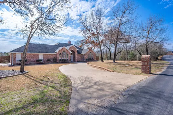 13071 Shadow Ridge Road, Lindale, TX 75771