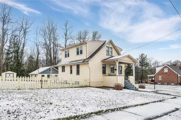 1309 Lengel Ave, Natrona Heights, PA 15065