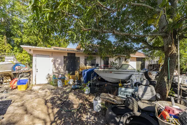 153 Neva DR, Royal Palm Estates, FL 33415