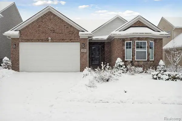 4134 CHASE RIDGE Lane, Howell, MI 48843