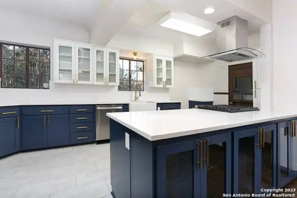 1148 SUNSHINE DR, San Antonio, TX 78228-2924