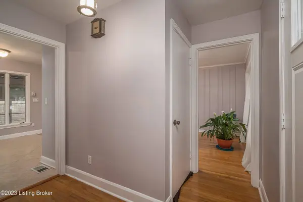 1346 Frances Dr, New Albany, IN 47150