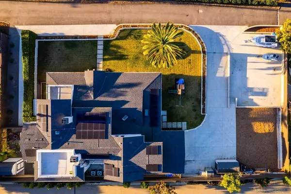 1514 Hunsaker, Oceanside, CA 92054