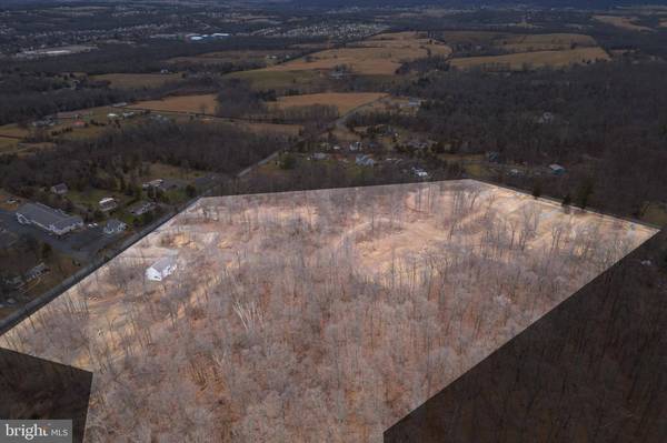 002 OLD DOUGLASS DR #FRANKLIN, Douglassville, PA 19518