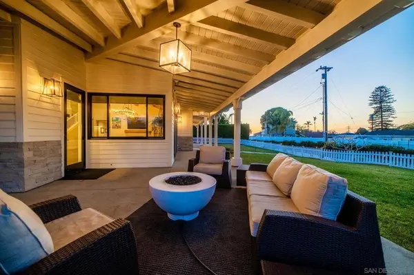 1514 Hunsaker, Oceanside, CA 92054