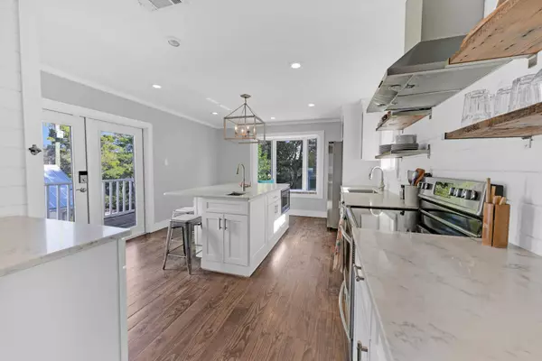 127 Dogwood Street, Santa Rosa Beach, FL 32459