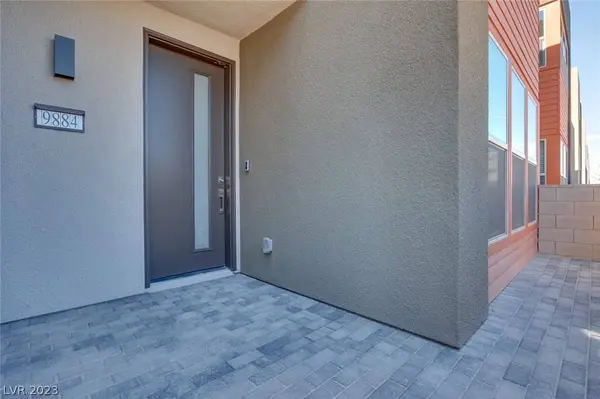 9884 Kings Glen Street, Las Vegas, NV 89141