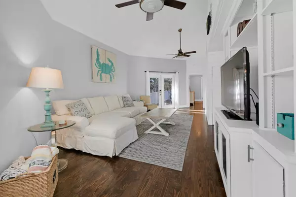 127 Dogwood Street, Santa Rosa Beach, FL 32459