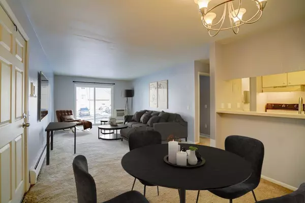 4312 Melody Ln #105, Madison, WI 53704