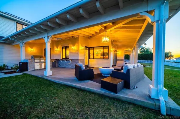 1514 Hunsaker, Oceanside, CA 92054