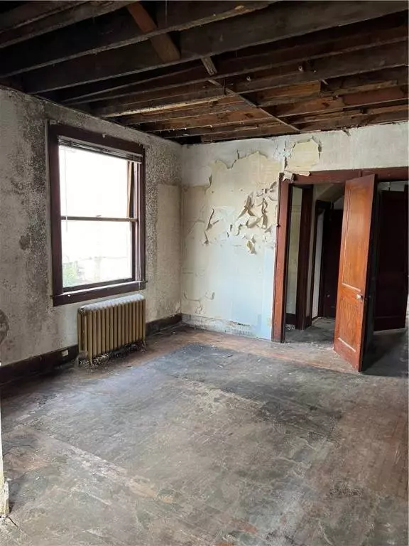 445 5th Ave, New Kensington, PA 15068