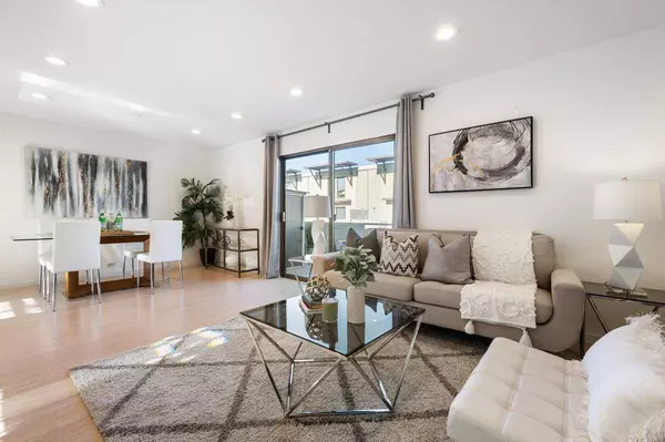 6212 Admiralty LN, Foster City, CA 94404