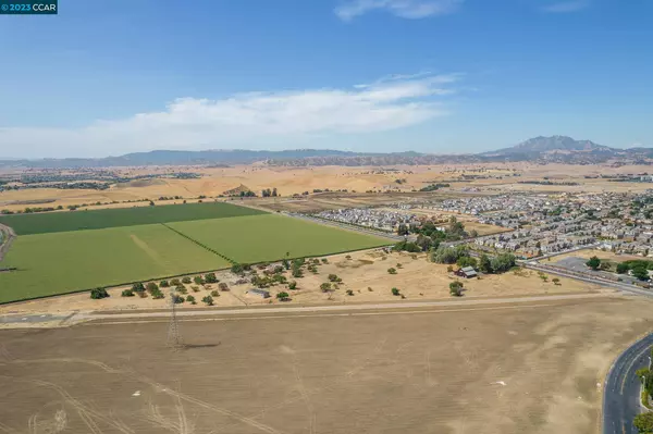 5225 Heidorn Ranch Rd, Brentwood, CA 94513