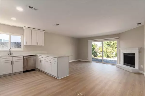 4852 Stephanie PL, Oceanside, CA 92057