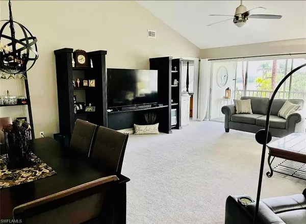 4556 Andover WAY #E-303, Naples, FL 34112