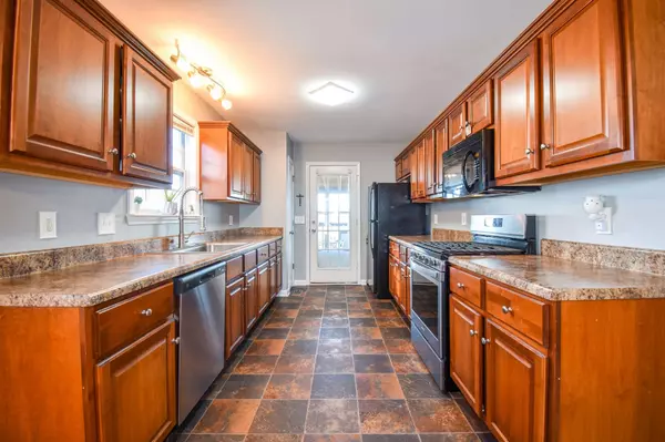 4007 Kristen St, Spring Hill, TN 37174