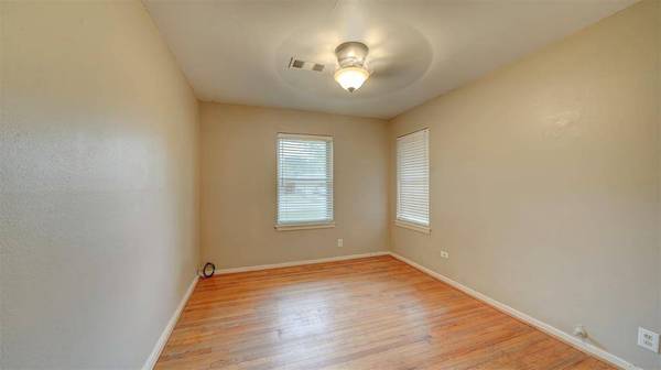 5009 De Milo DR, Houston, TX 77092