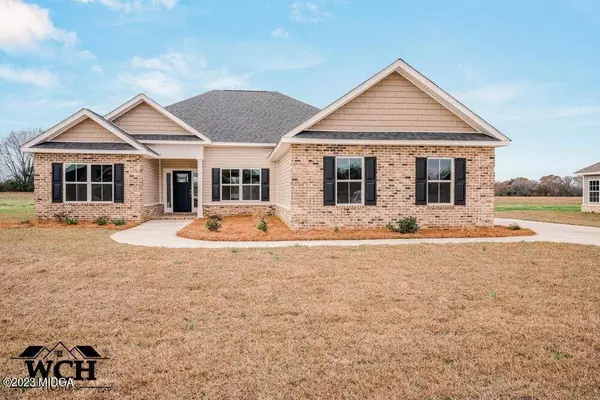 811 John E Sullivan Road, Byron, GA 31008