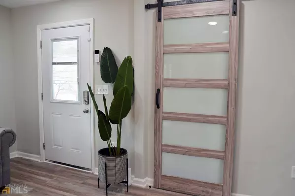 1906 Browns Mill RD, Atlanta, GA 30315