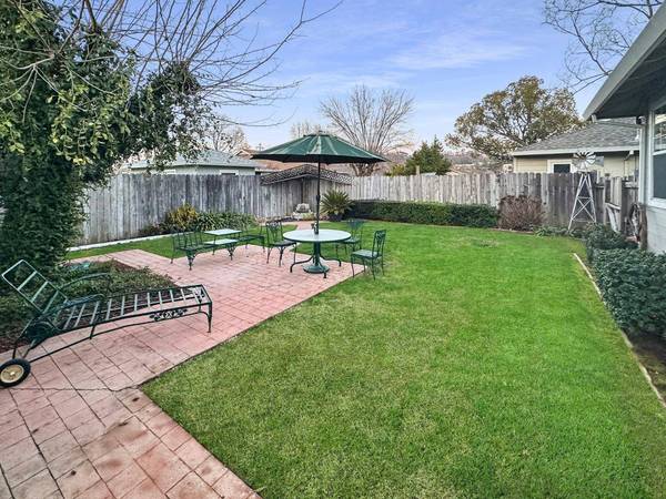 281 Sutter ST, Auburn, CA 95603