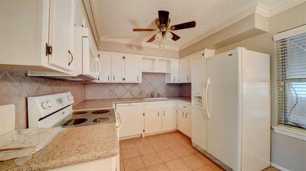 5009 De Milo DR, Houston, TX 77092