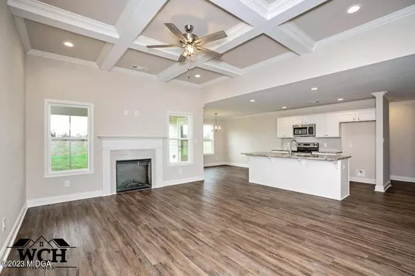 811 John E Sullivan Road, Byron, GA 31008