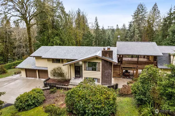 203 NE Bear Creek Dewatto RD, Belfair, WA 98528