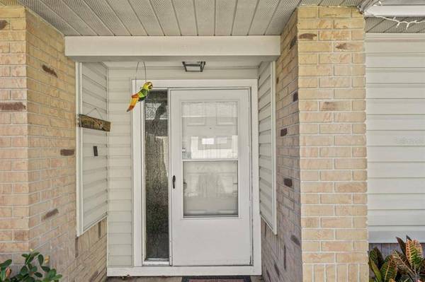 2257 SPRINGRAIN DR, Clearwater, FL 33763