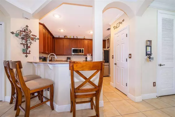 8168 BOAT HOOK LOOP #107, Windermere, FL 34786