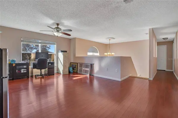 2945 BICKLEY DR, Apopka, FL 32712