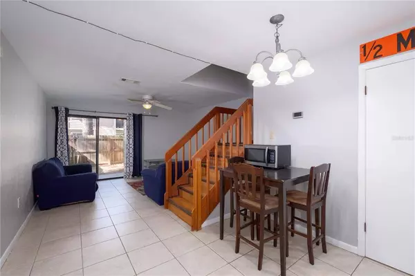 2108 SW 39TH DR, Gainesville, FL 32607