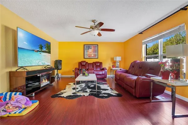 2945 BICKLEY DR, Apopka, FL 32712