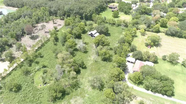 2816 County Road 146, Alvin, TX 77511