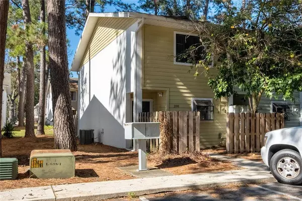 2108 SW 39TH DR, Gainesville, FL 32607