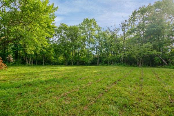 11853 Montgomery Road, Symmes Twp, OH 45249