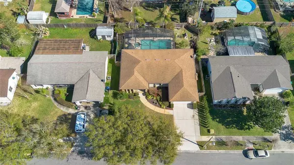 121 CARDAMON DR, Orlando, FL 32825