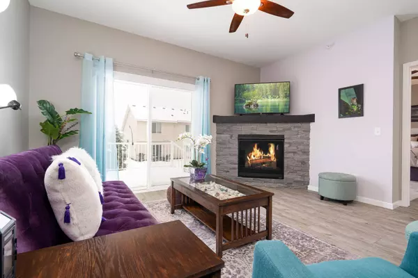 4205 Blakewood DR, Shakopee, MN 55379