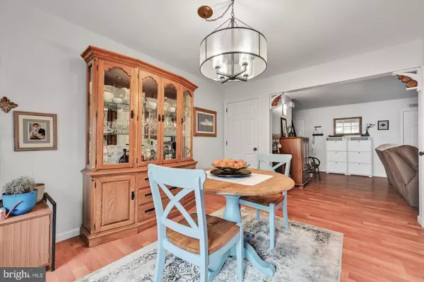 49 BEVERLY DR, Myerstown, PA 17067