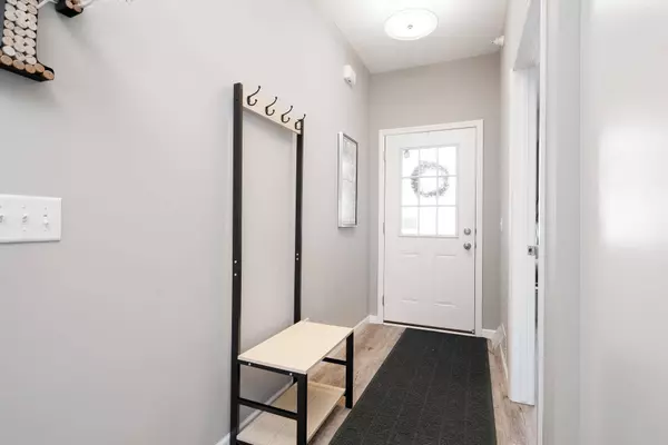 4205 Blakewood DR, Shakopee, MN 55379