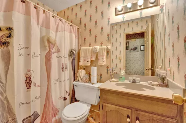 4811 BARKSHIRE DR, Memphis, TN 38141